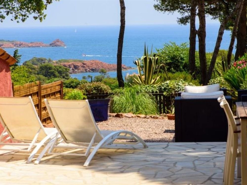 Bastidon Vue Mer Antheor-Cap-Roux Экстерьер фото
